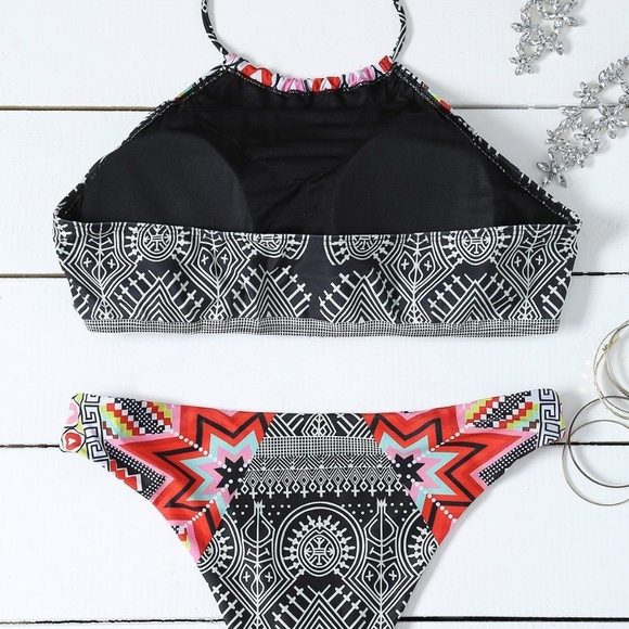 Halter High Neck Geometrical Print Boho Bikini Set - Picture 4 of 8
